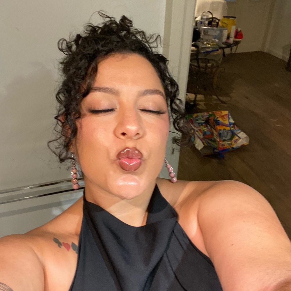 Meet your Posher, Andrea